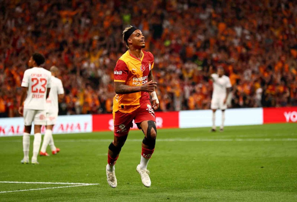 Galatasaray’dan Tarihi Zafer.. Süper Lig’de 26. Şampiyonluk Geldi!