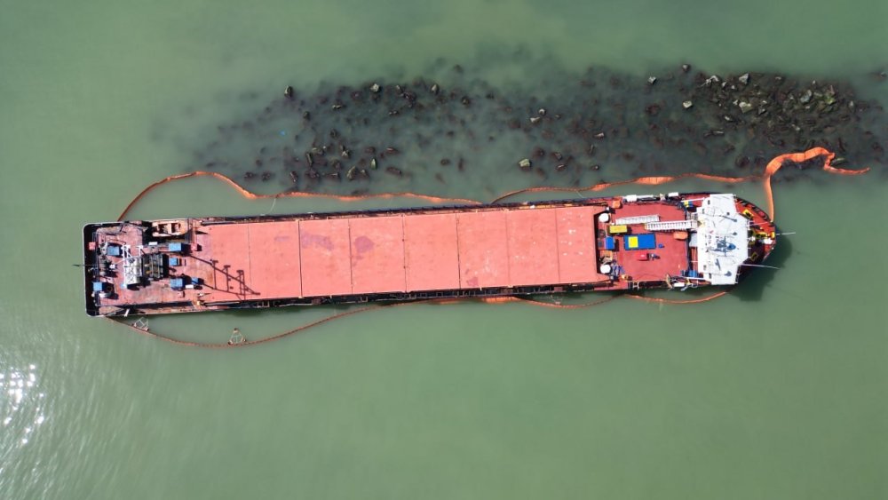 Karaya Oturan Gemide Sızıntı Riski: Karadeniz İçin Önlem Alındı