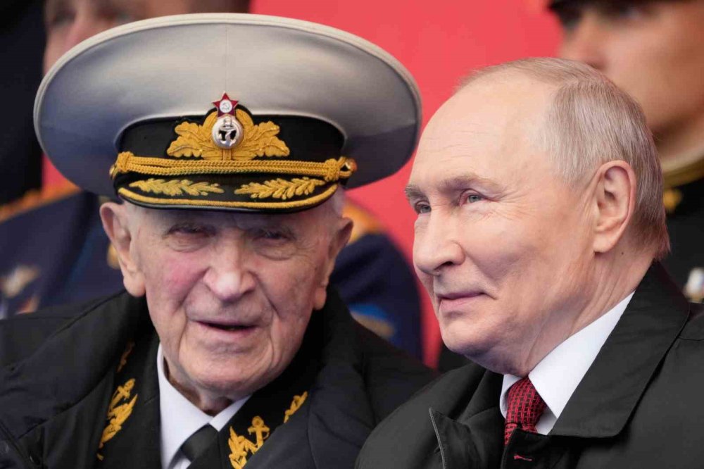 Putin’den Moskova’da Zafer Günü Mesajı.. “Zafer Her Zaman Bizim Olacak”!