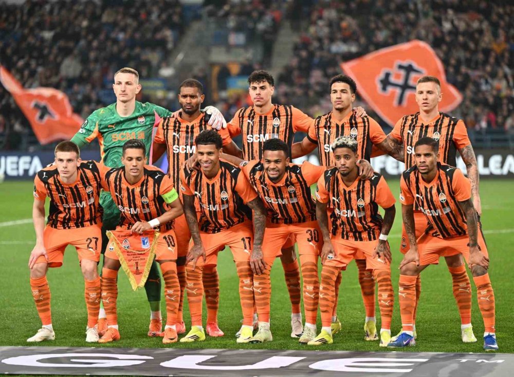 Arda Turan Yönetimindeki Shakhtar Donetsk.. Ukrayna’da Erken Şampiyon Oldu!