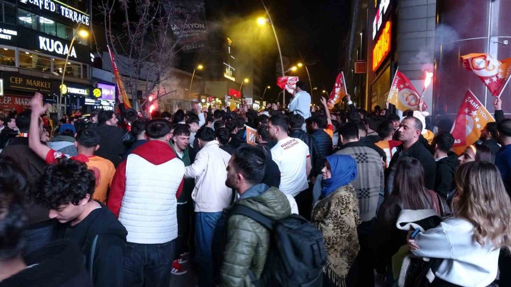 Erzurum’da Galatasaray Taraftarının Şampiyonluk Coşkusu