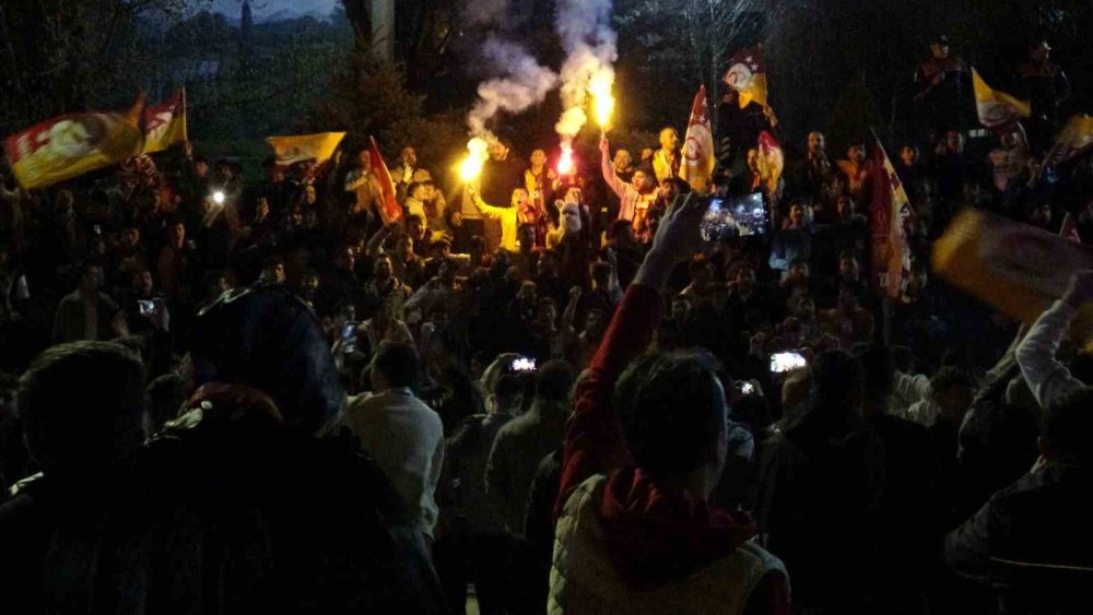 Erzurum’da Galatasaray Taraftarının Şampiyonluk Coşkusu