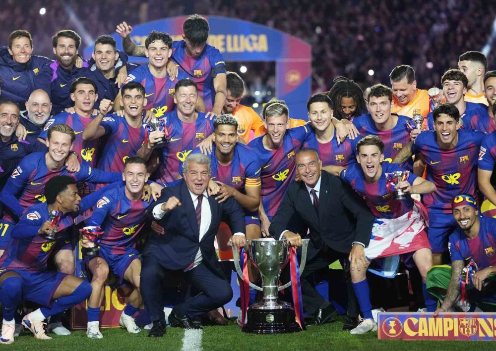 Barcelona, El Clasico’da Real Madrid’i Devirdi.. ‘La Liga Şampiyonluğu’nu İlan Etti!