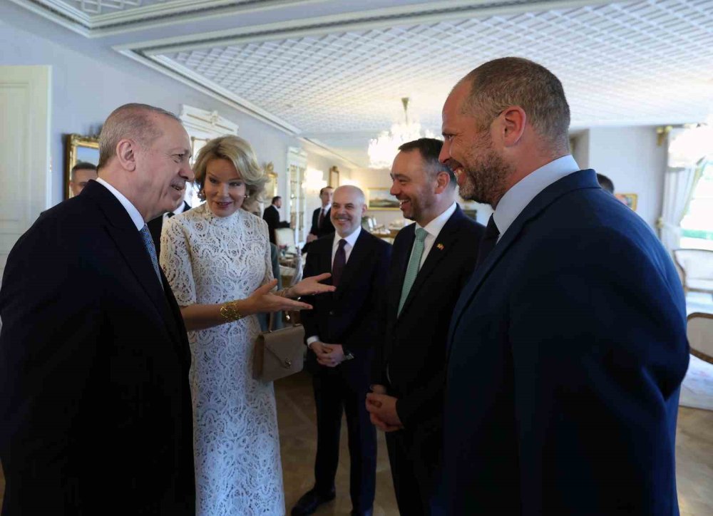 Erdoğan ile Kraliçe Mathilde Görüştü.. Türkiye-AB İlişkileri Masaya Yatırıldı!