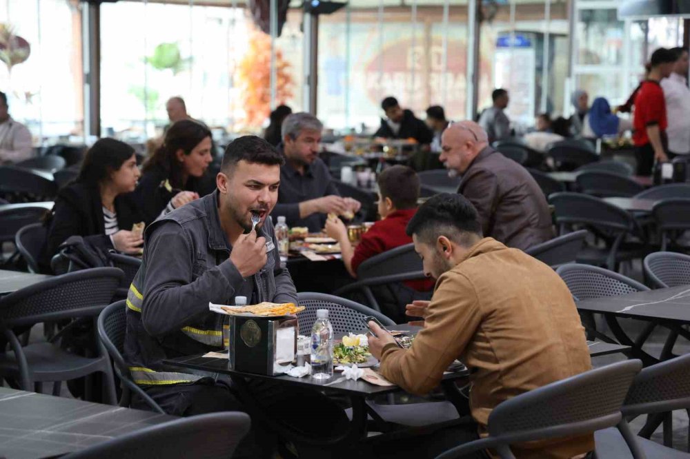Uzmanlardan Dikkat Çeken Açıklama.. Adana Kebabı Sağlıklı Yaşamı Destekliyor!