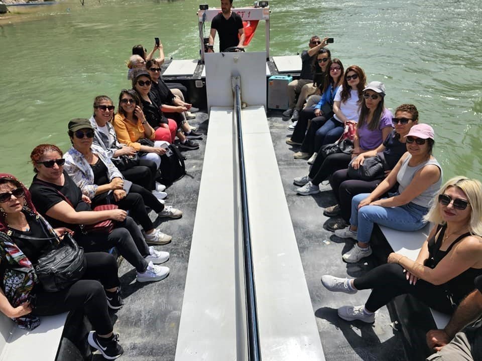 Kemaliye’de Doğa ve Adrenalin Buluşuyor.. Karanlık Kanyon’a Ziyaretçi Akını!