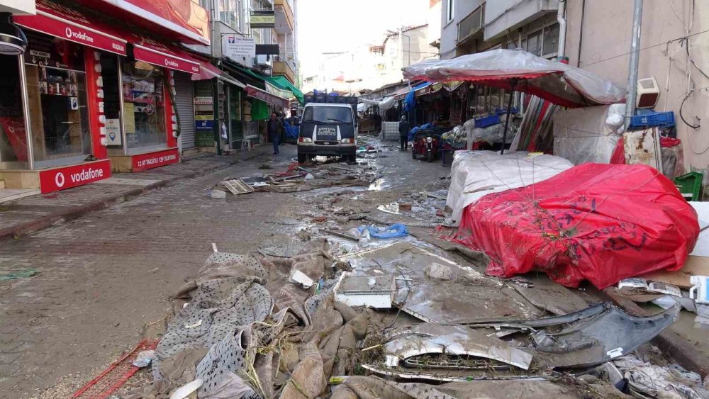 Sel Felaketinin Boyutu Gün Ağarınca Ortaya Çıktı