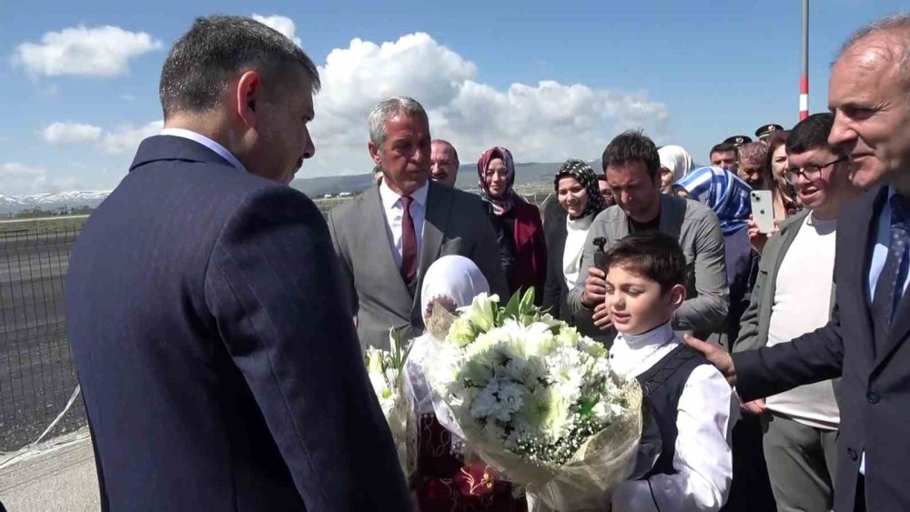 Erzurum’da Bakan Çiftçi Hareketliliği.. Göç, Asayiş ve Yatırımlar Masada!