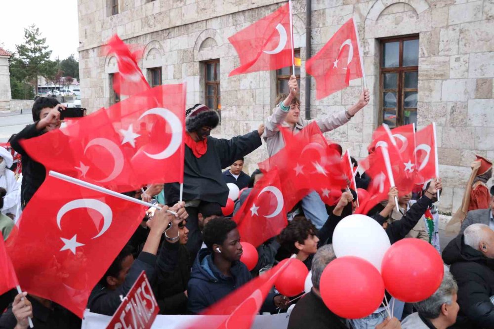 "Sivas Uluslararası Film Festivali" Kortej Yürüyüşüyle Başladı