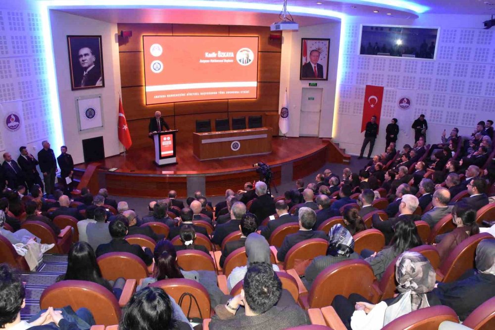 Anayasal Haklar ve Göç Politikaları Erzurum’da Masaya Yatırıldı.. Özkaya’dan Mesajlar!