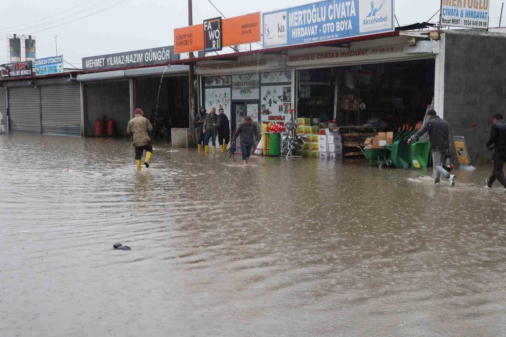 Iğdır’da Sağanak Alarmı.. Sanayi Sitesi ve Köyler Selin Ağır Yükünü Taşıdı!