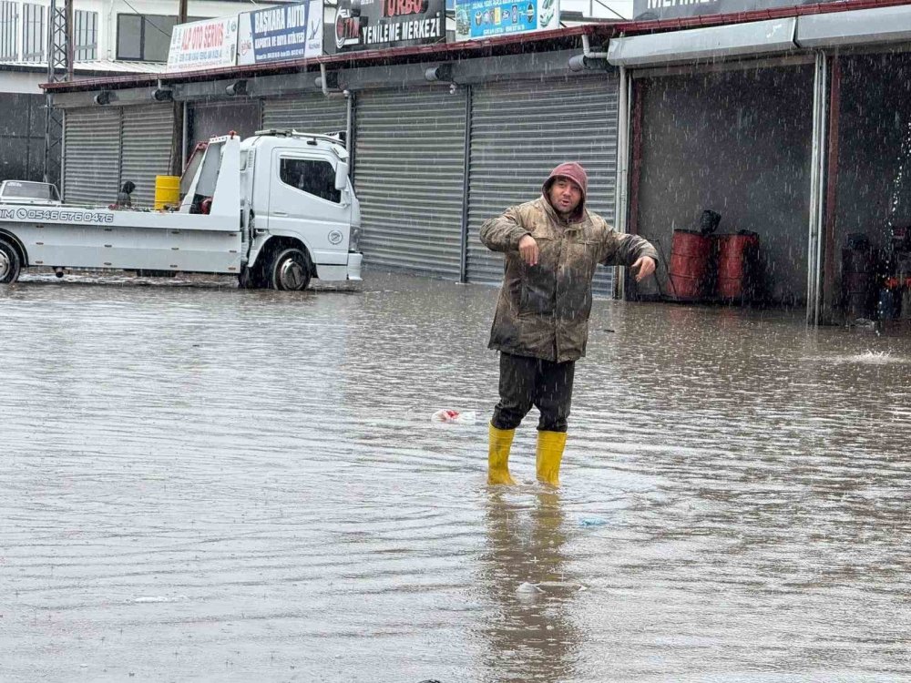 Iğdır’da Sağanak Alarmı.. Sanayi Sitesi ve Köyler Selin Ağır Yükünü Taşıdı!