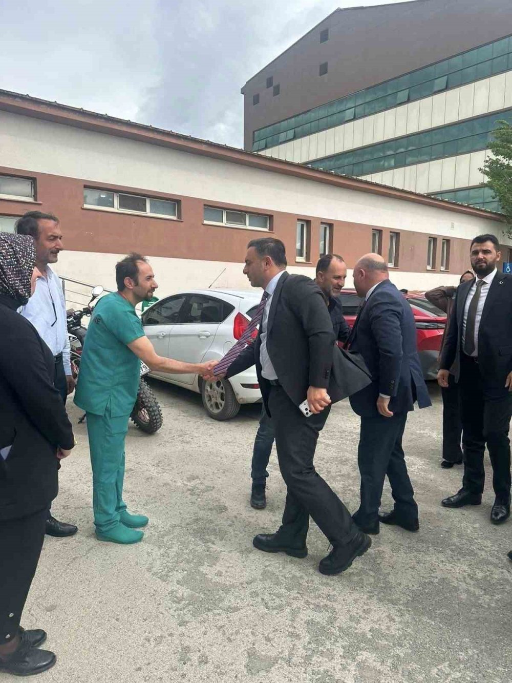 Kağızman’da Toplantı.. Hastanedeki Hizmetler ve Yatırımlar Değerlendirildi!