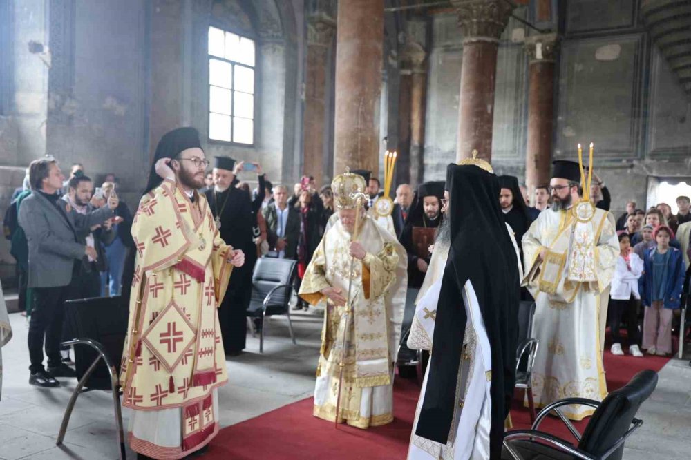 Nevşehir’de Tarihi Ayin.. Patrik Bartholomeos’tan Kurban Bayramı Mesajı!