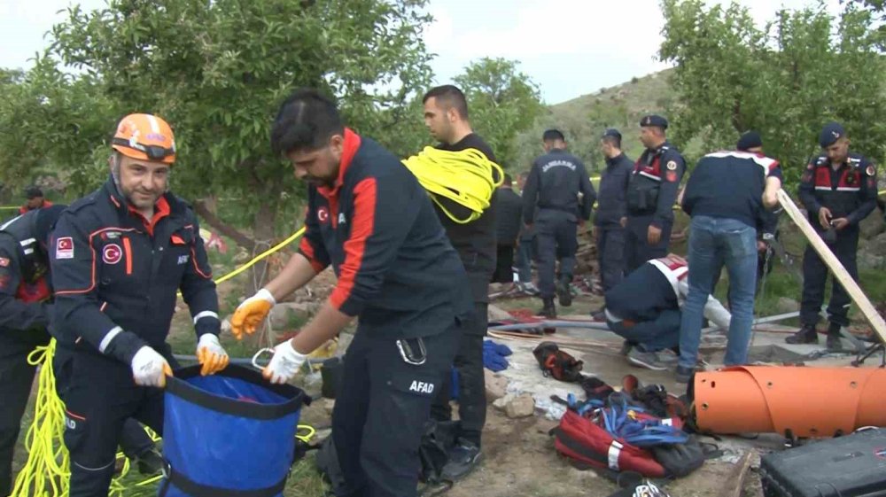 Aksaray’da Kuyuda Can Pazarı.. Metan Gazından Etkilenen 3 Kişi Hayatını Kaybetti