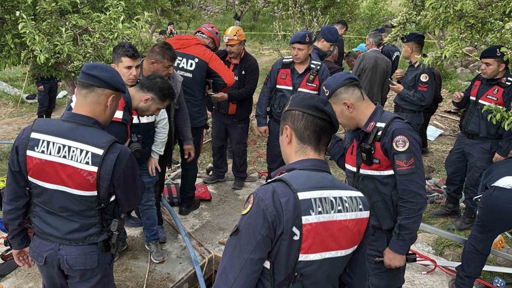 Aksaray’da Kuyuda Can Pazarı.. Metan Gazından Etkilenen 3 Kişi Hayatını Kaybetti