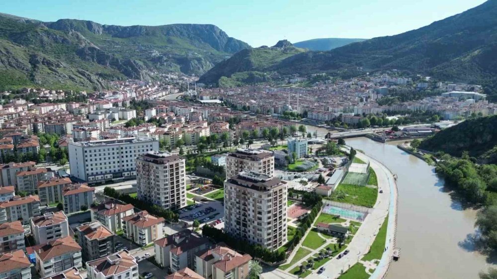 Amasya’da Taşkın Alarmı: Okullar 2 Gün Tatil Edildi