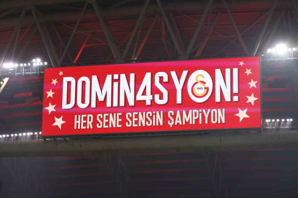 Galatasaray’dan 4 Yıllık Hegemonya.. Süper Lig’de 26. Şampiyonluk Geldi!