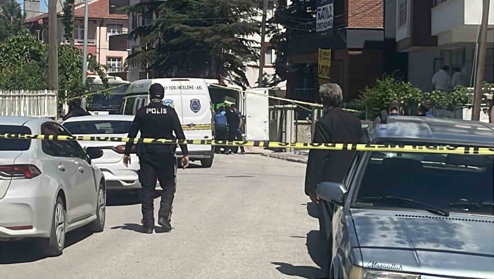 Konya’da Anne ve Babasını Öldüren Zanlı Tutuklandı