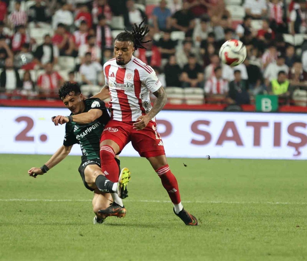 Süper Lig’de Dram Dolu Final.. Antalyaspor Küme Düştü, Tartışmalar Büyüdü!