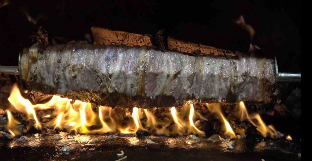 TasteAtlas Listesinde Erzurum Rüzgarı.. Oltu Cağ Kebabı İkinci Sırada!