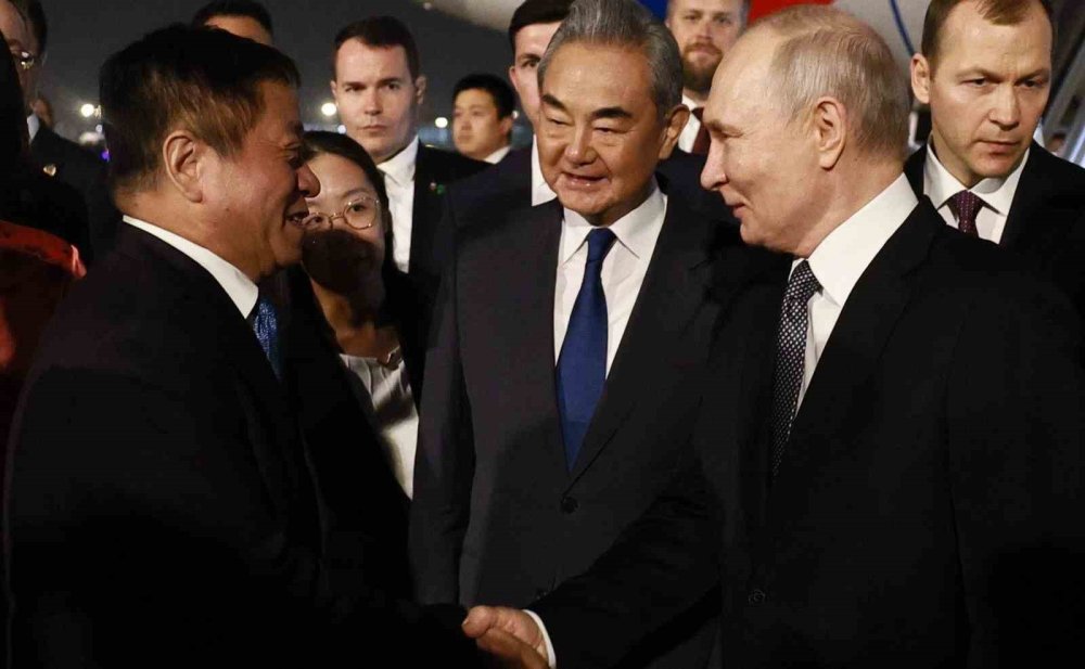 Rusya Devlet Başkanı Putin Çin’de