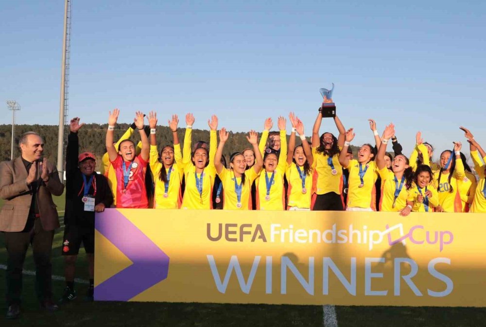 Ural Aküzüm UEFA Yönetimine Seçildi.. Amatör Futbol Türkiye’nin Temel Gücü!