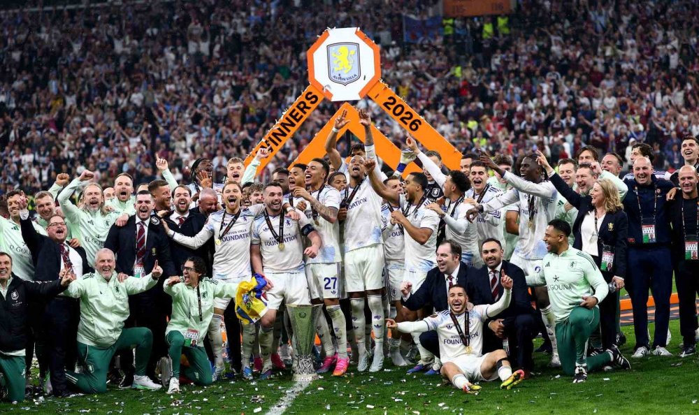 Uefa Avrupa Ligi Şampiyonu Aston Villa Kupasını Aldı