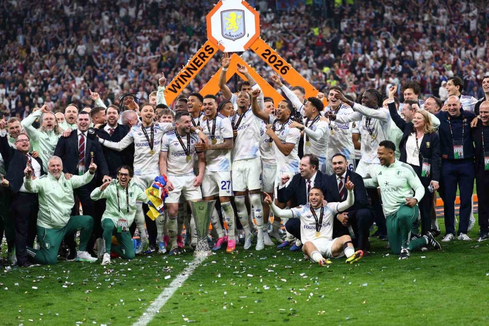 Uefa Avrupa Ligi Şampiyonu Aston Villa Kupasını Aldı