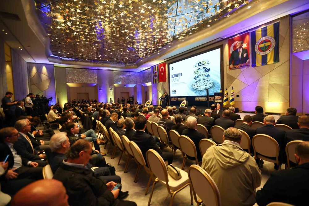 Fenerbahçe’de Seçim Yarışı Kızıştı.. Aziz Yıldırım ve Hakan Safi Listelerini Açıkladı!