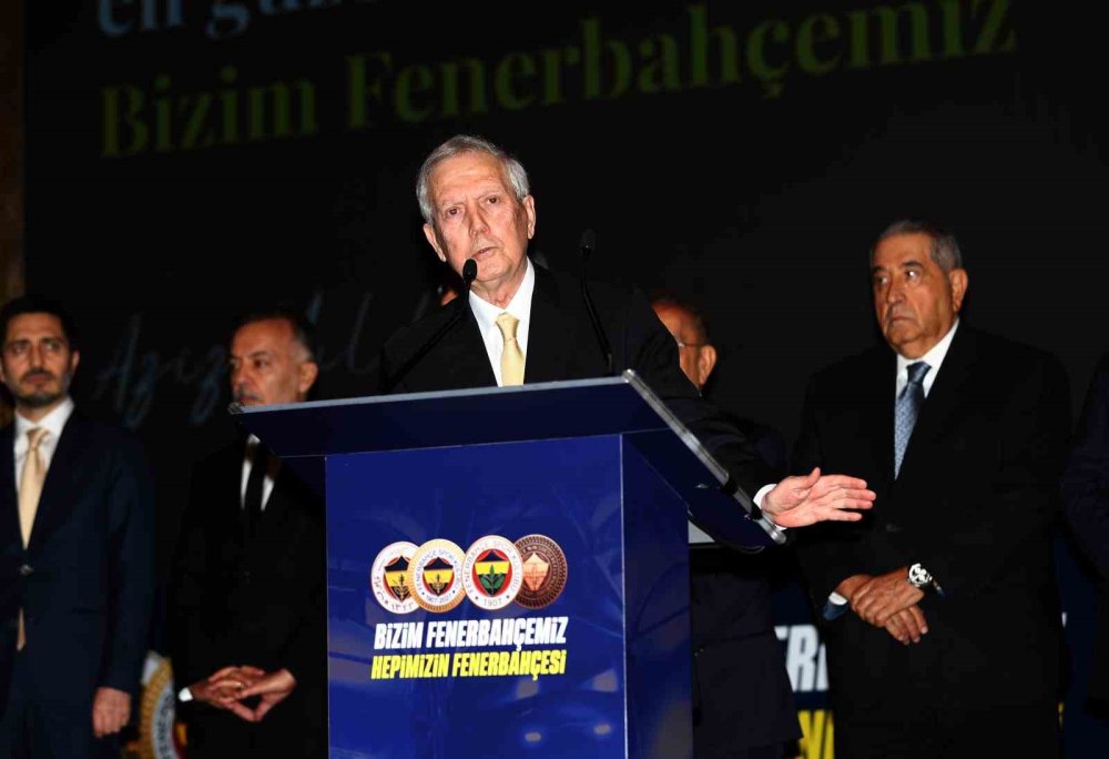 Fenerbahçe’de Seçim Yarışı Kızıştı.. Aziz Yıldırım ve Hakan Safi Listelerini Açıkladı!