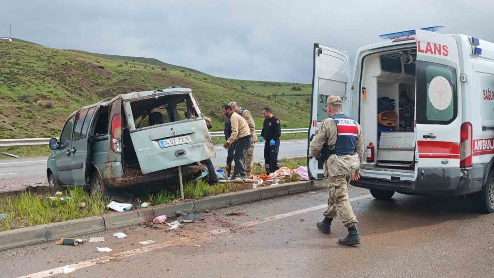 Aşkale’de Trafik Kazası: 7 Yaralı