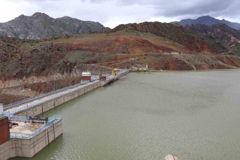 Ayvalı Barajı’nda Yüzde Yüz Doluluk, Kapaklar Açılabilir