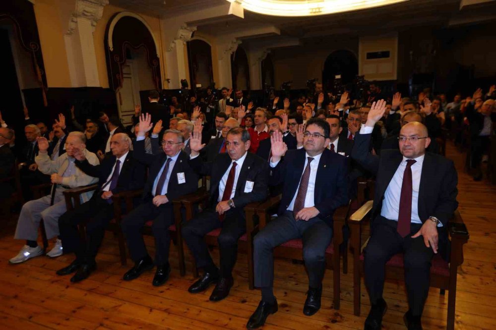 Galatasaray’da Olağan Seçim Heyecanı.. Dursun Özbek Genel Kurulda Tek Aday Oldu!