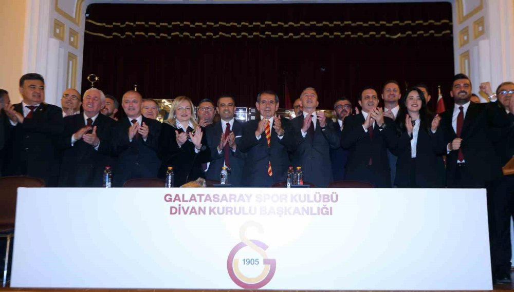 Galatasaray’da Seçim Tamamlandı.. Dursun Özbek Bin 780 Oyla Yeniden Başkan Oldu!