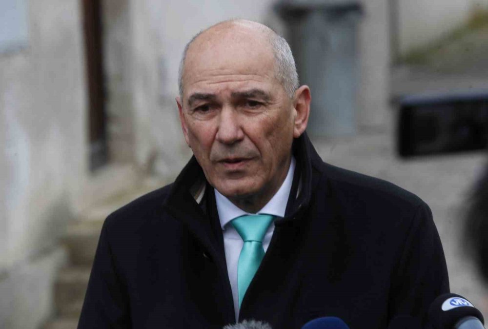 Slovenya’da Janez Jansa Dönemi.. Aşırı Sağcı Lider Parlamentoda Güvenoyu Aldı!