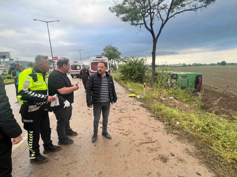 Çanakkale’de Tur Otobüsü Devrildi: 46 Yaralı