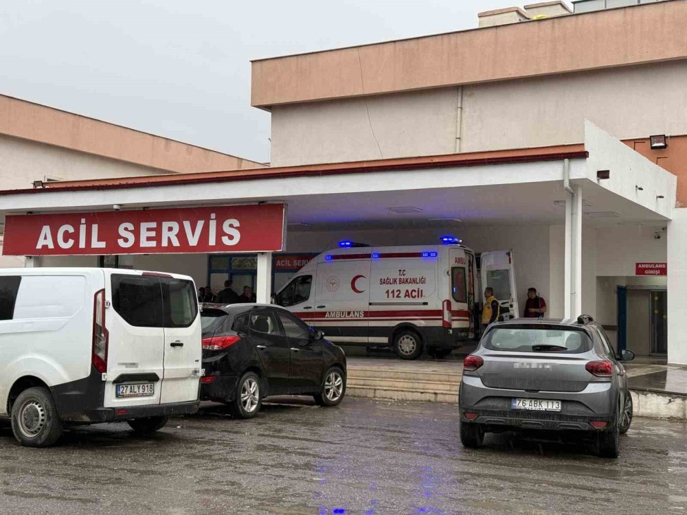 Iğdır’da Arızalı Trafoda Çalışan İşçi Akıma Kapıldı.. Güvenlik Önlemleri Tartışılıyor!