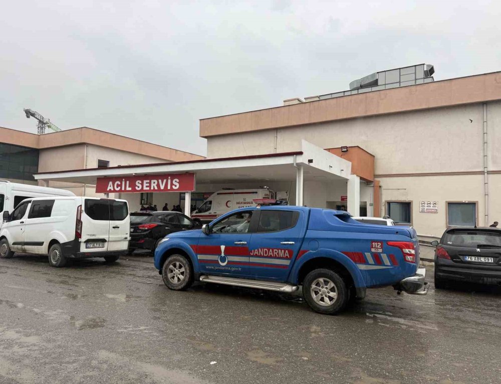 Iğdır’da Arızalı Trafoda Çalışan İşçi Akıma Kapıldı.. Güvenlik Önlemleri Tartışılıyor!