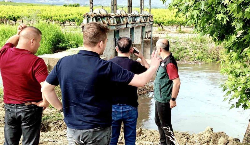 Manisa’da Barajlar Doldu, Kapaklar Açıldı
