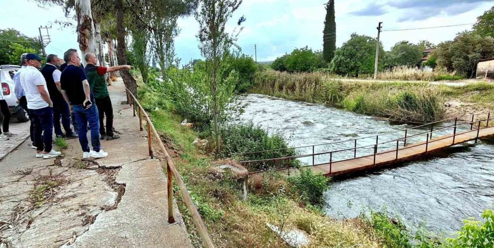 Manisa’da Barajlar Doldu, Kapaklar Açıldı