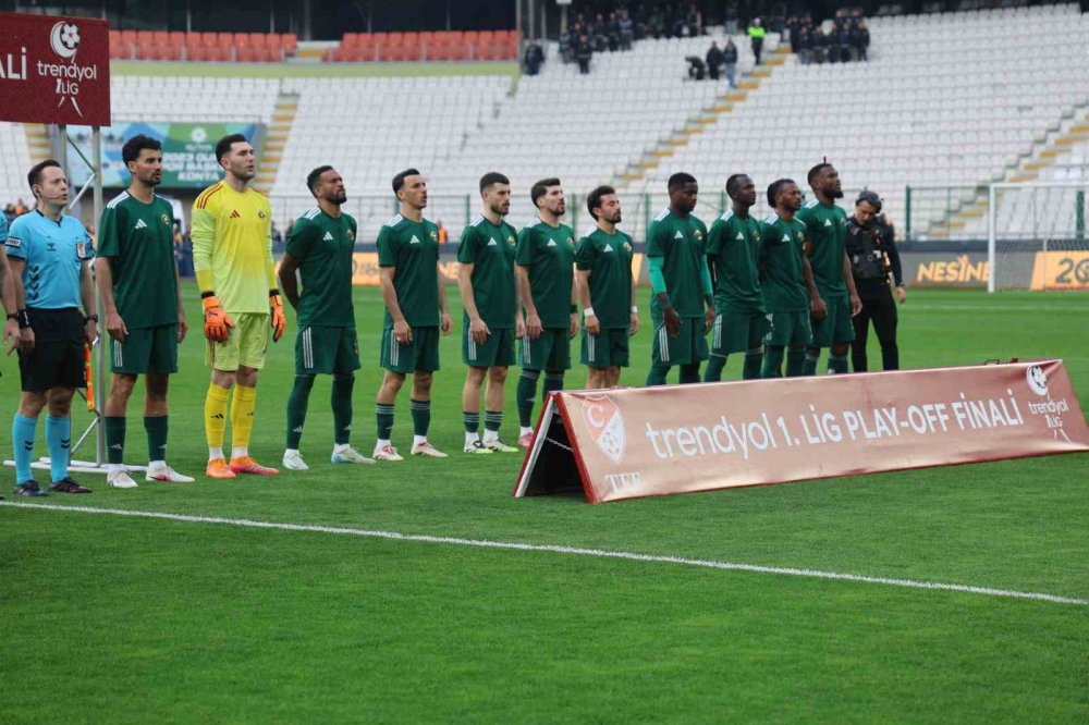 Çorum’dan Süper Lig’e Tarihi Yürüyüş.. Kırmızı-Siyahlılar Kenti Ayağa Kaldırdı!
