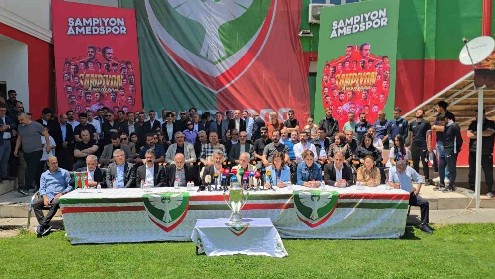 Süper Lig’e Yükselen Amedspor’da Yeni Dönem.. Nahit Eren ile Devam Kararı!