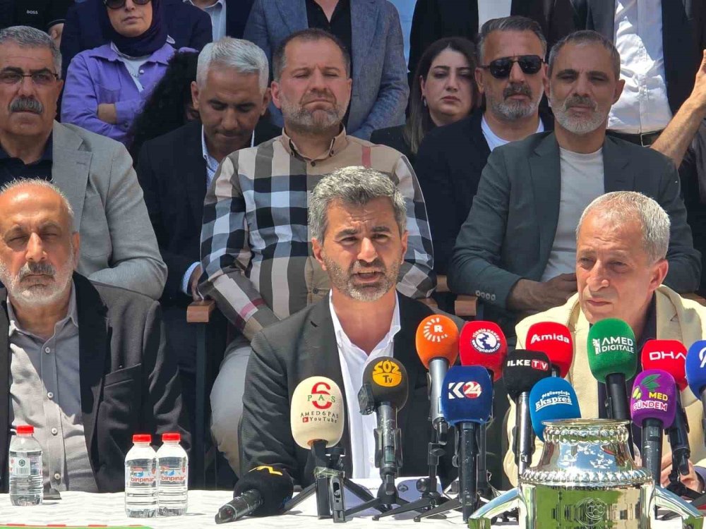 Süper Lig’e Yükselen Amedspor’da Yeni Dönem.. Nahit Eren ile Devam Kararı!