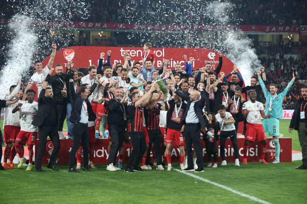 Trendyol 1. Lig Play-off Şampiyonu Çorum Fk Kupasına Kavuştu