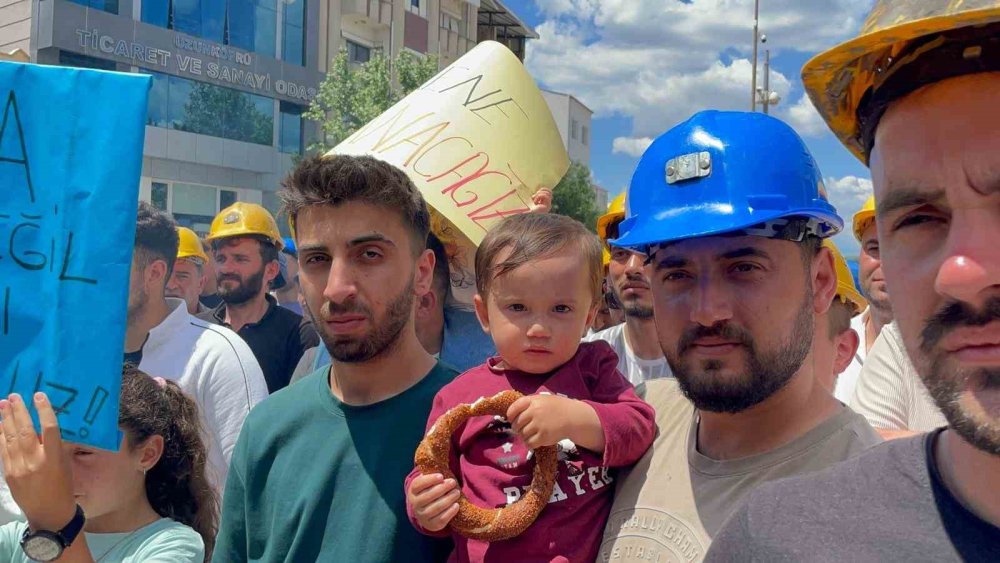 Uzunköprü’de 6 Gündür Eylem Yapan Madenciler Aileleriyle Birlikte Yürüdü