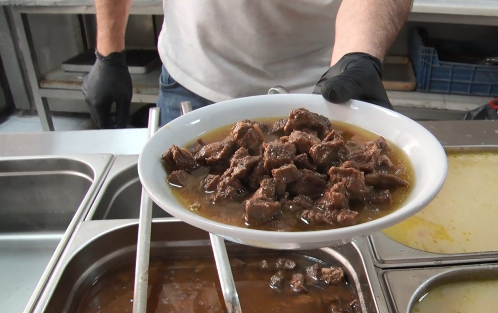 Kavurmanın Sırrı: Kaliteli Et, Sabır ve Doğru Pişirme