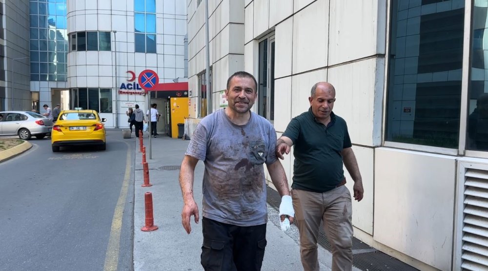 Üstü Kan İçinde Kalan Acemi Kasap: "Sadece Bıçak Kaydı, Ciddi Bir Şey Yok"