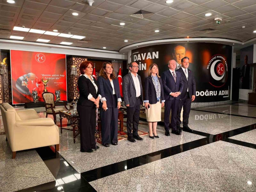Bayramlaşmada Dikkat Çeken Mesajlar.. Ankara’da Siyasi Trafik Yeniden Hareketlendi!