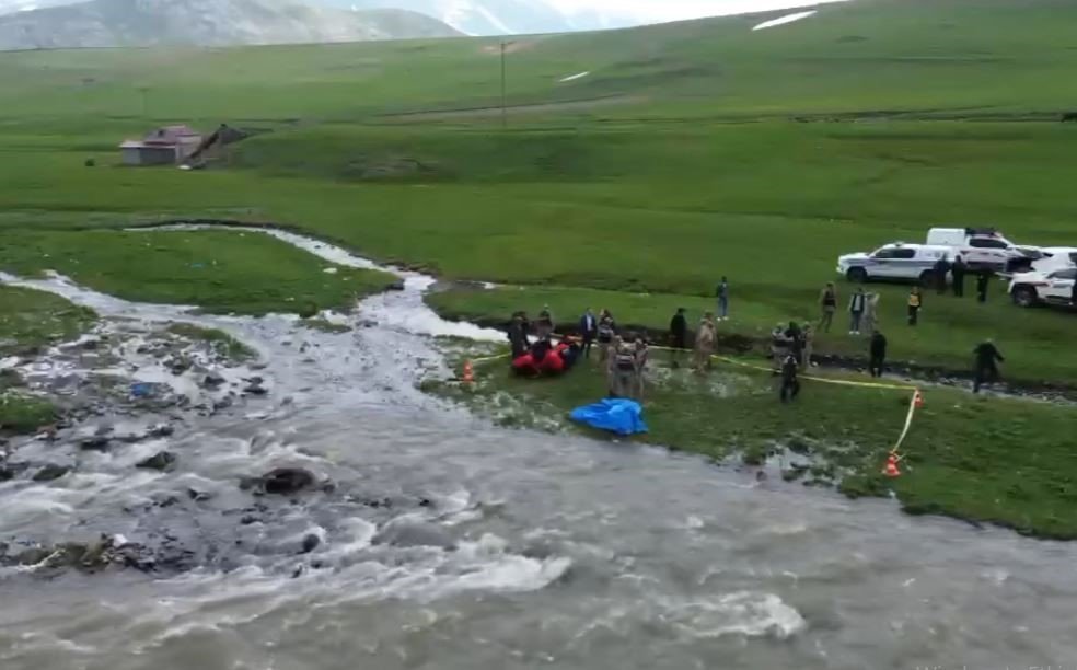 Sabah Evinden Ayrılmıştı.. Ardahan’da Kayıp Kadının Cansız Bedeni Derede Bulundu!